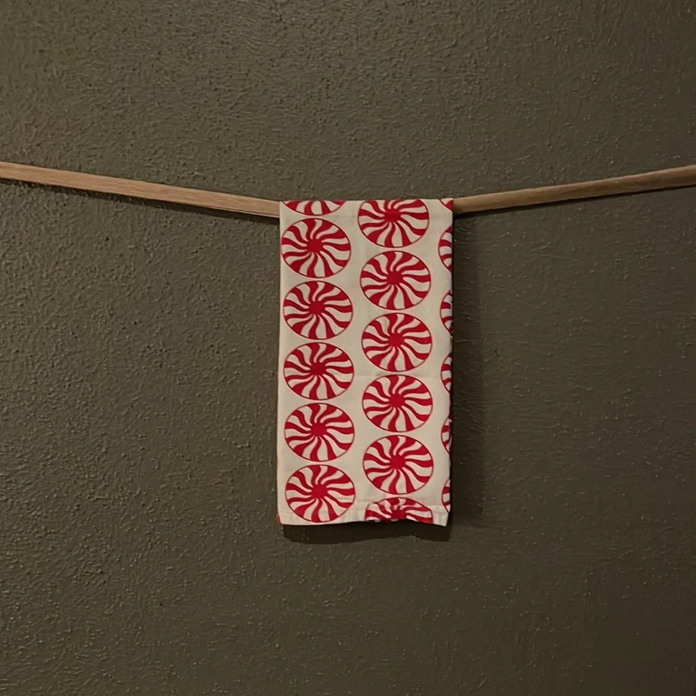 Crate & Barrel Peppermint Dishtowel